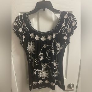 Lauren Michelle Black and White Blouse Sz M